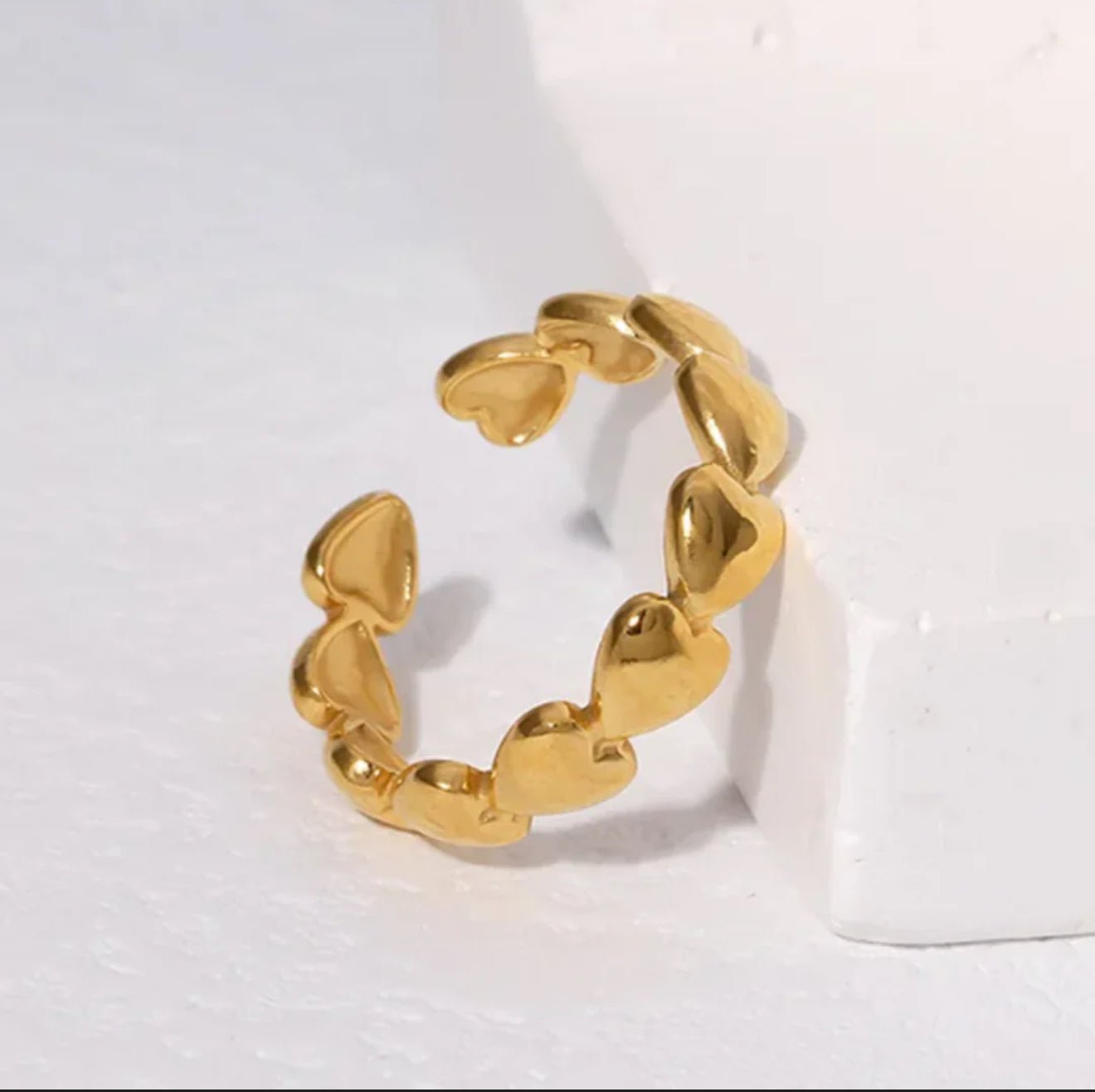 18K Gold Plate Heart Ring - DressAtR LLC