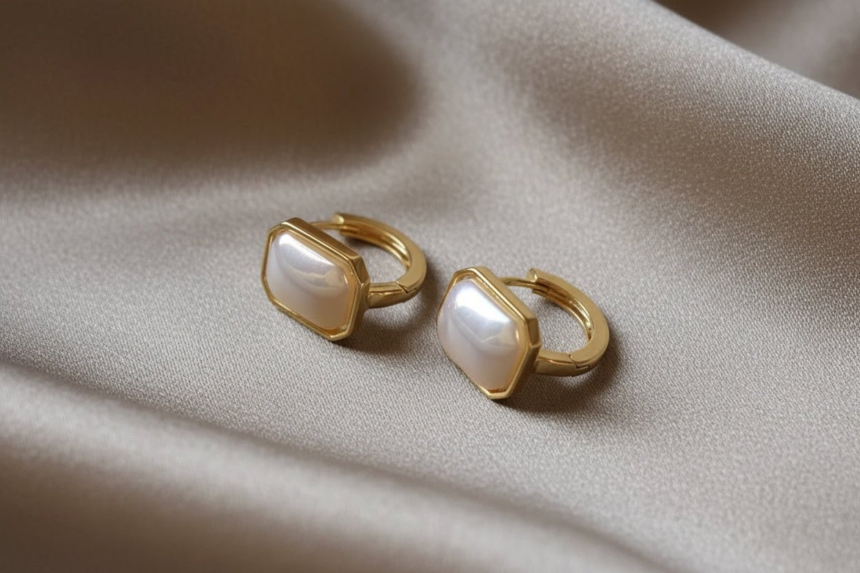 DressAtR Clip Cube Suger Perl Hoop Earring - DressAtR LLC