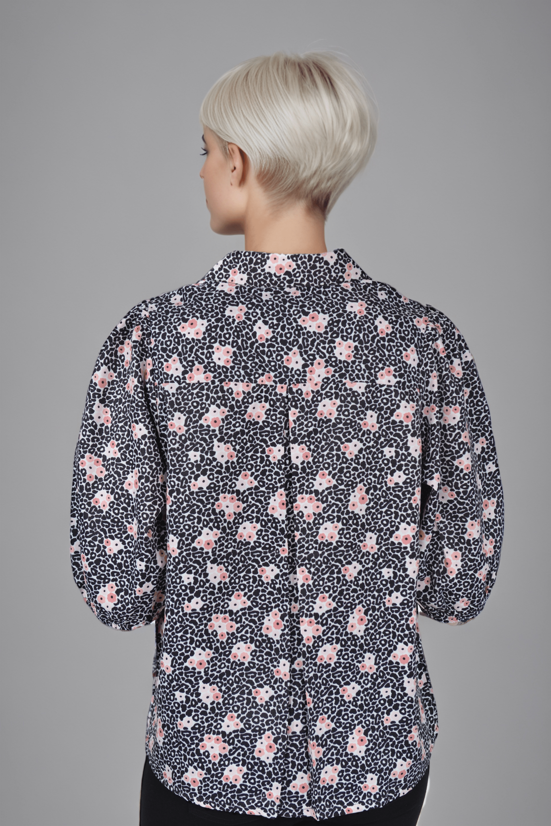 Wild Flower Collar Blouse - DressAtR LLC