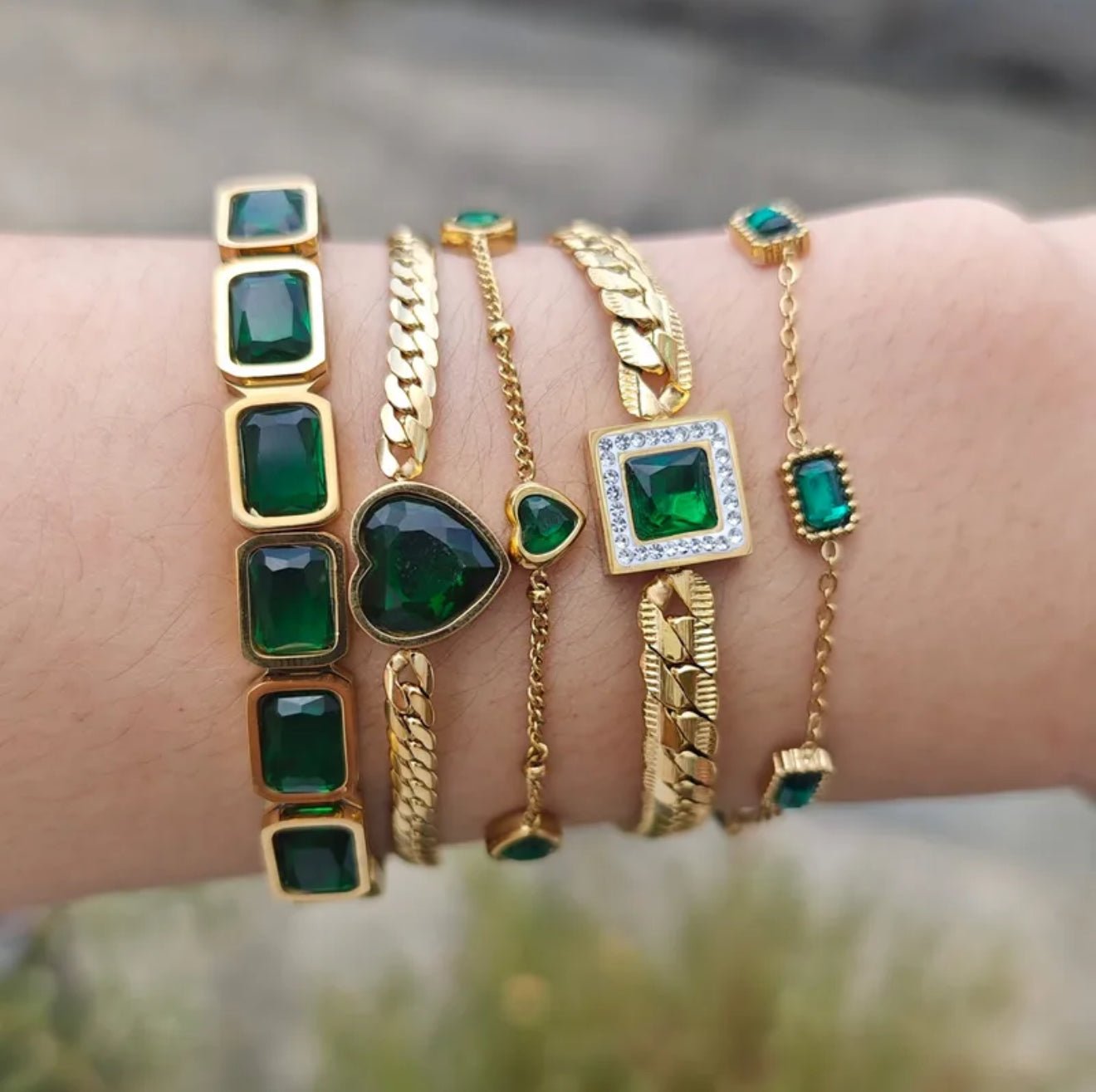 18K Gold Green Plated Stones O - Link Bracelet - DressAtR LLC