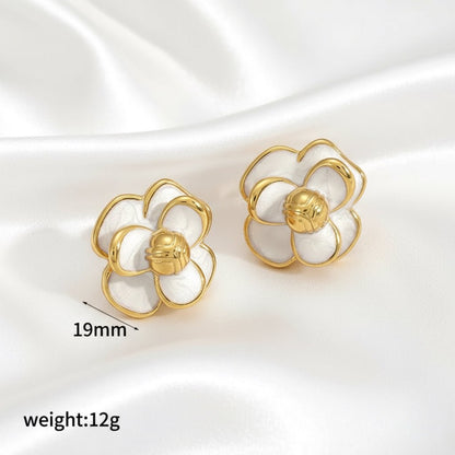 18K Gold Plated Elegant Flowers Ear Studs - DressAtR LLC