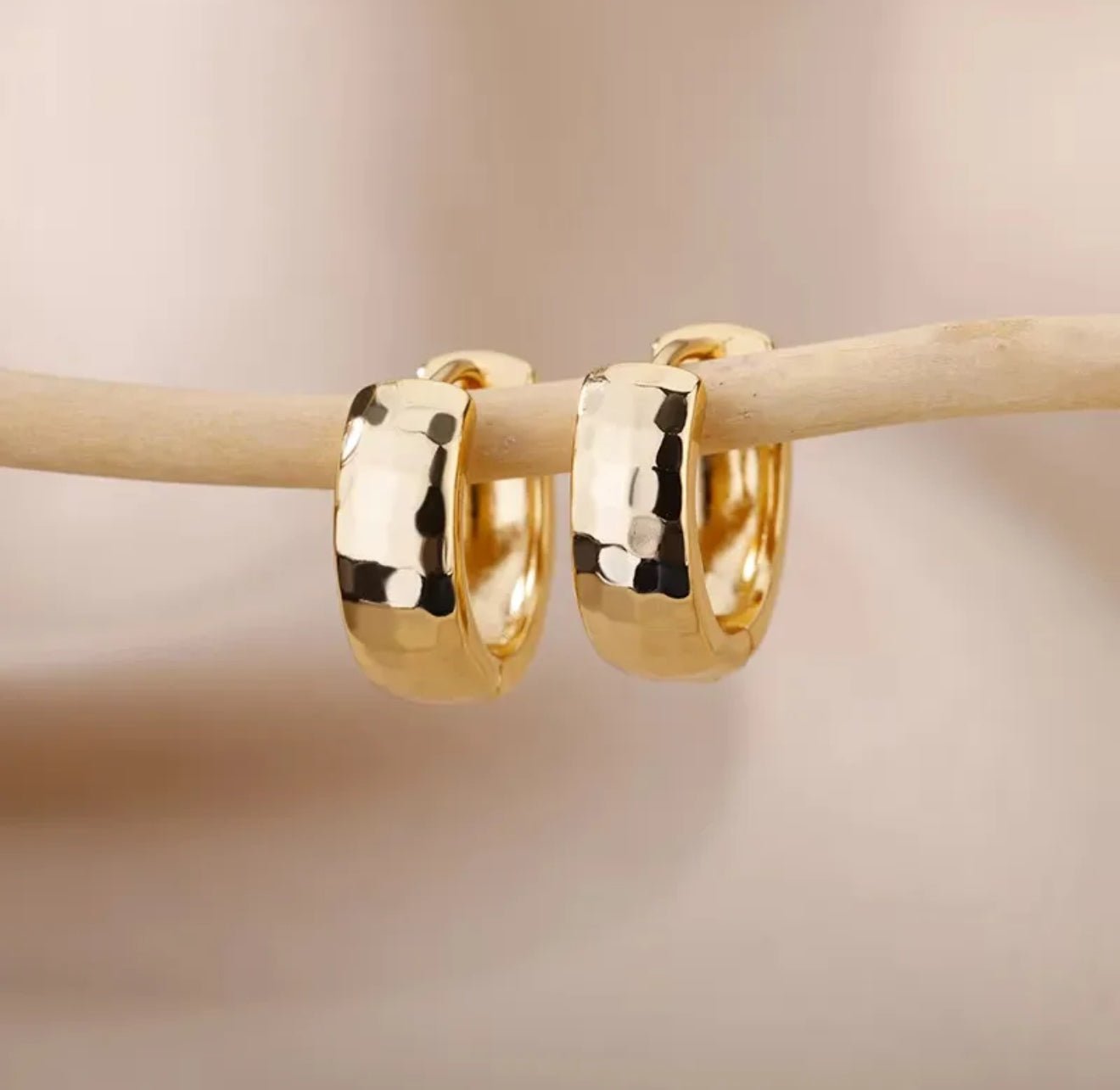 18K Gold Plated Elegant Thick Hoop Earrings - DressAtR LLC