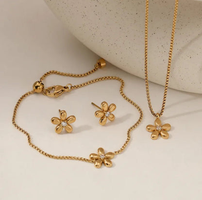 18K Gold Plated Floral 3 Piece Set - DressAtR LLC