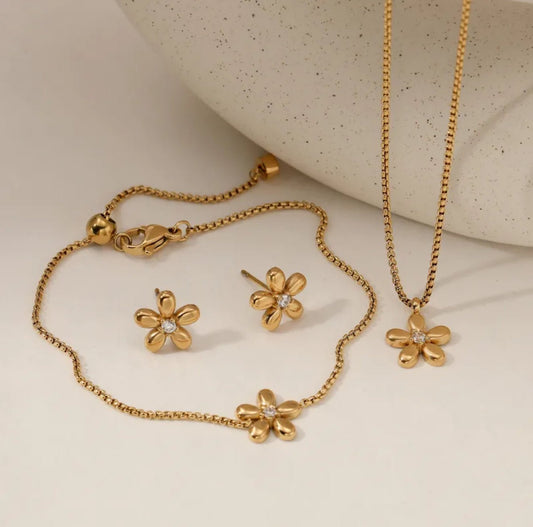 18K Gold Plated Floral 3 Piece Set - DressAtR LLC