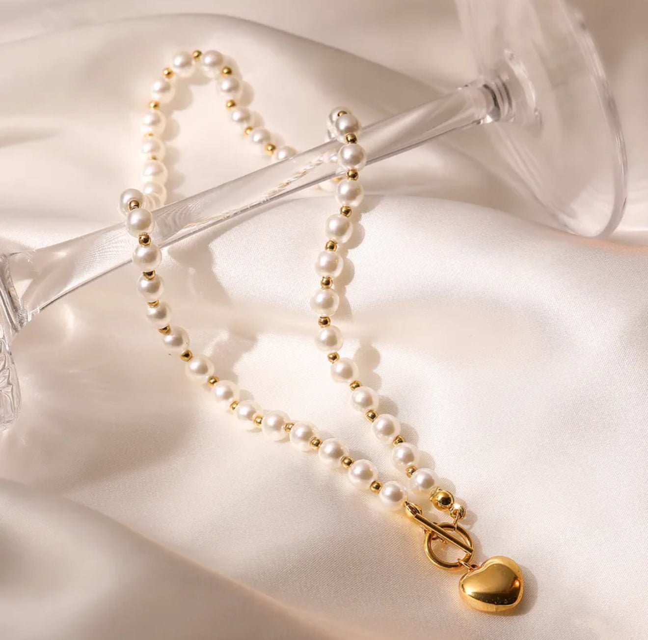 18K Gold Plated Heart Pandentwith Fresh Water Pearls Necklace - DressAtR LLC
