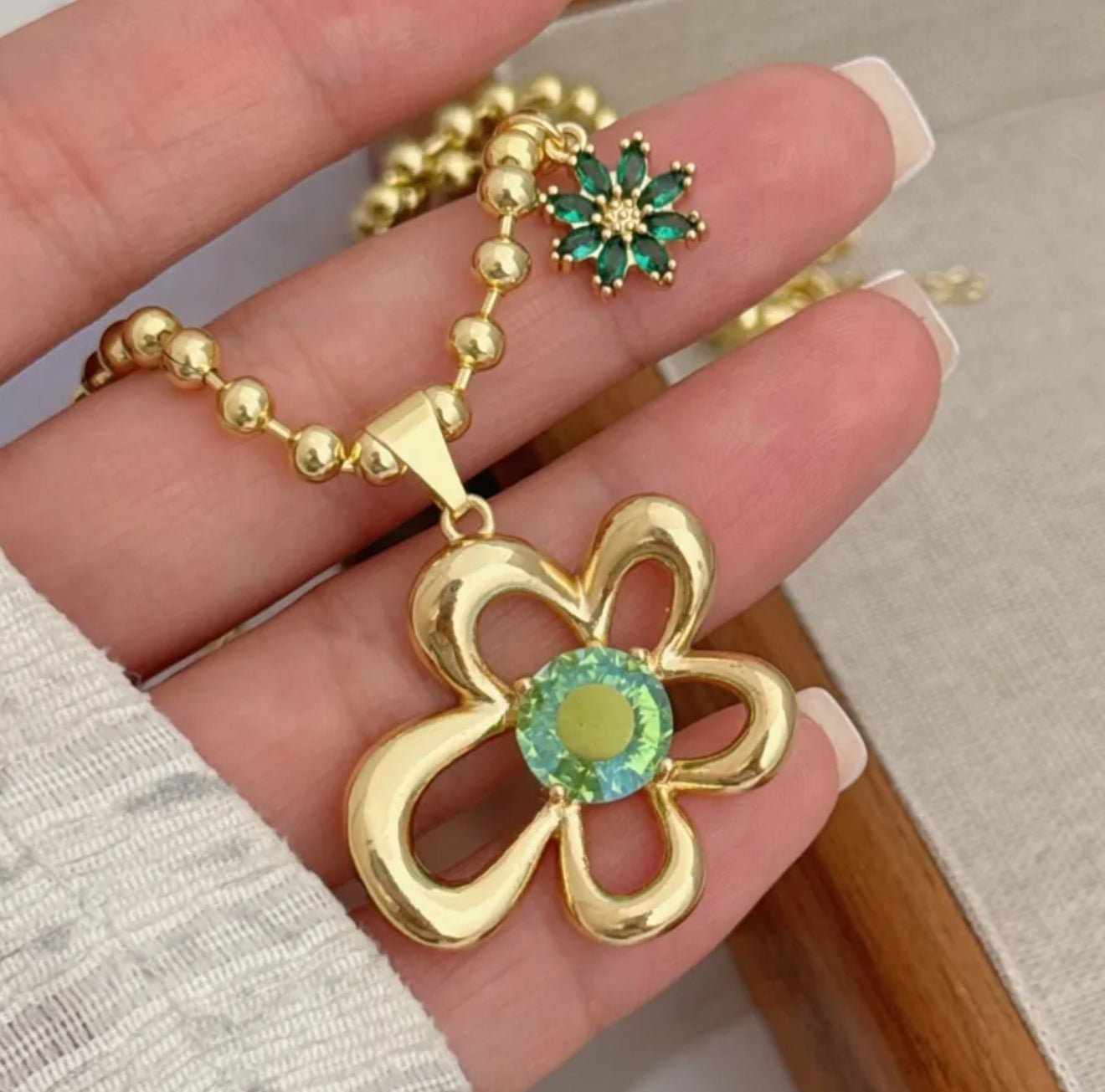 18K Gold Plated Plating Ball Chain Green Pendant Necklace - DressAtR LLC