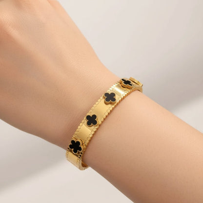 18K Gold Plated Retro Bangle - DressAtR LLC