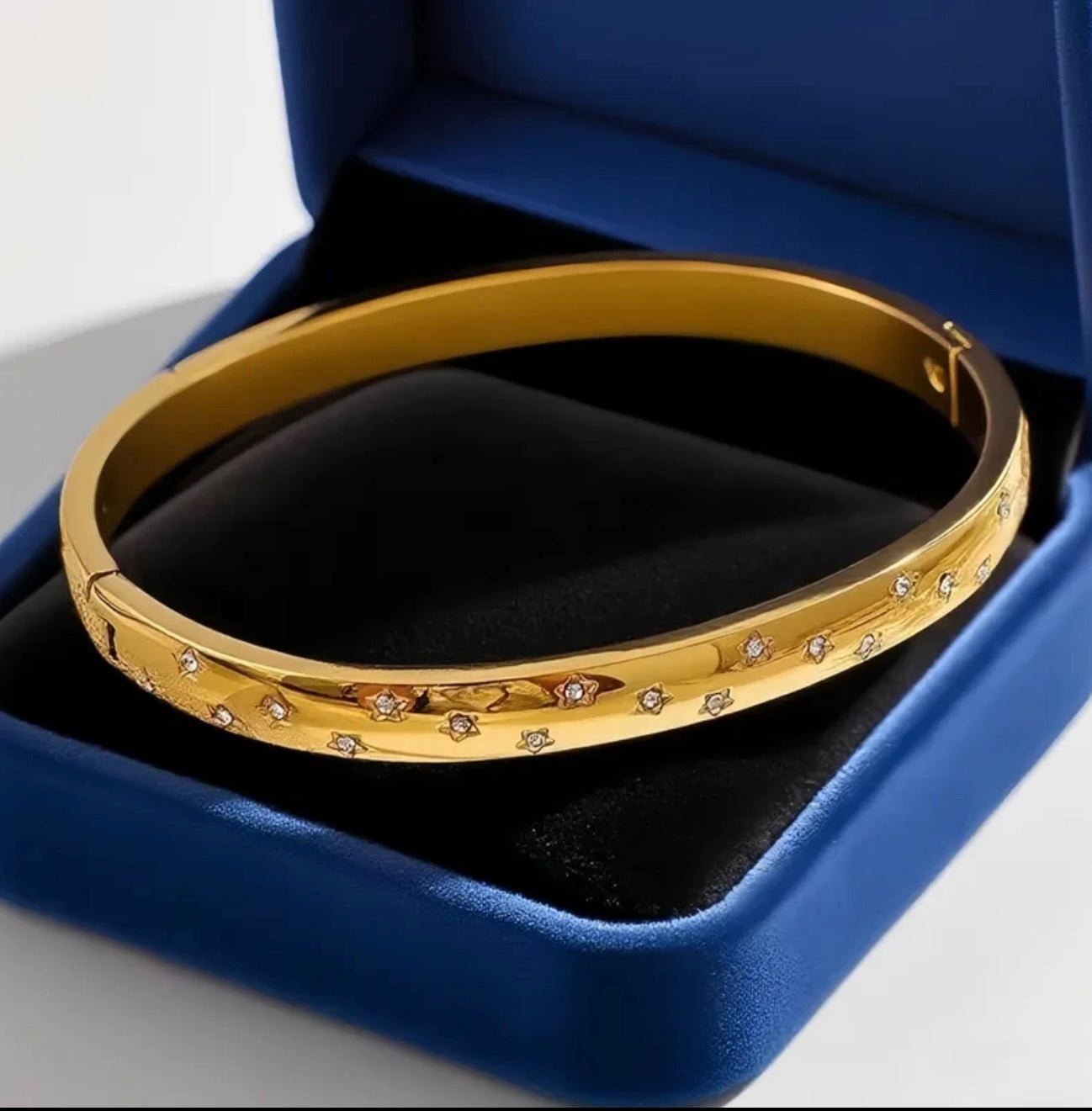 18k Gold Plated Zircon Bracelet - DressAtR LLC