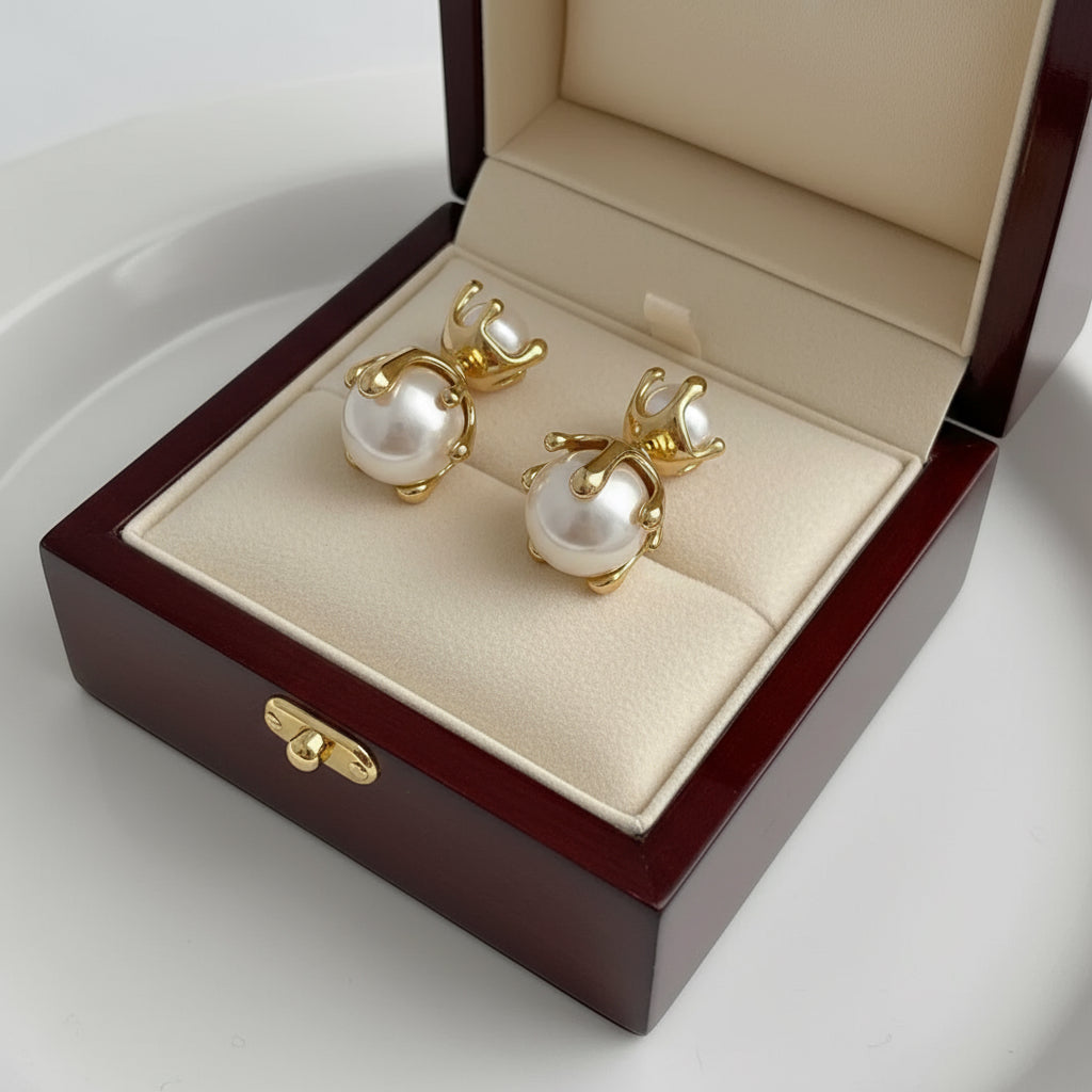 18K Gold Plated Freshwater Pearl Ear Studs