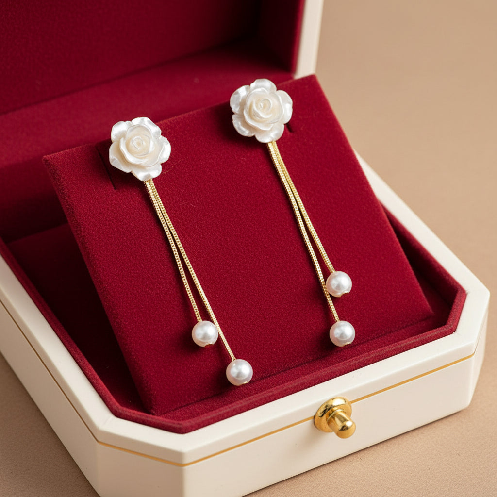 !8K Gold Plated Flowers and pearls Elegant Earrings
