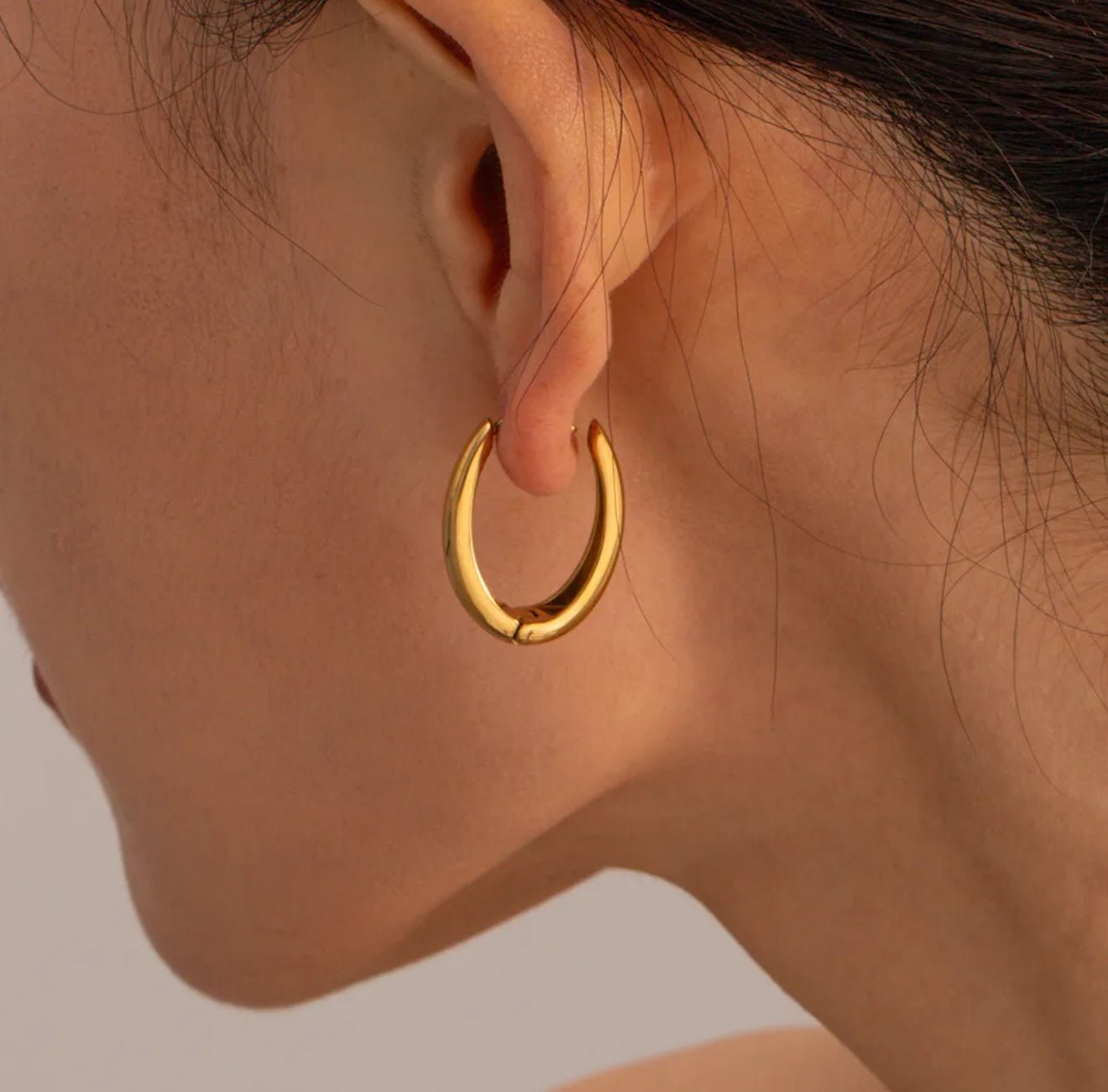 DressAtR 18K Gold Plated Stainless Steel Waterproof Non Tarnish Ear Hoops - DressAtR LLC