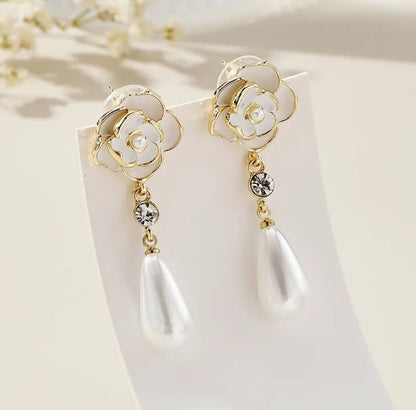 DressAtR Elegant Water Droplets, Flower Earrings - DressAtR LLC