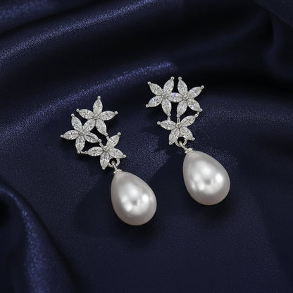 DressAtR Zircon Pearl Flower Earring - DressAtR LLC